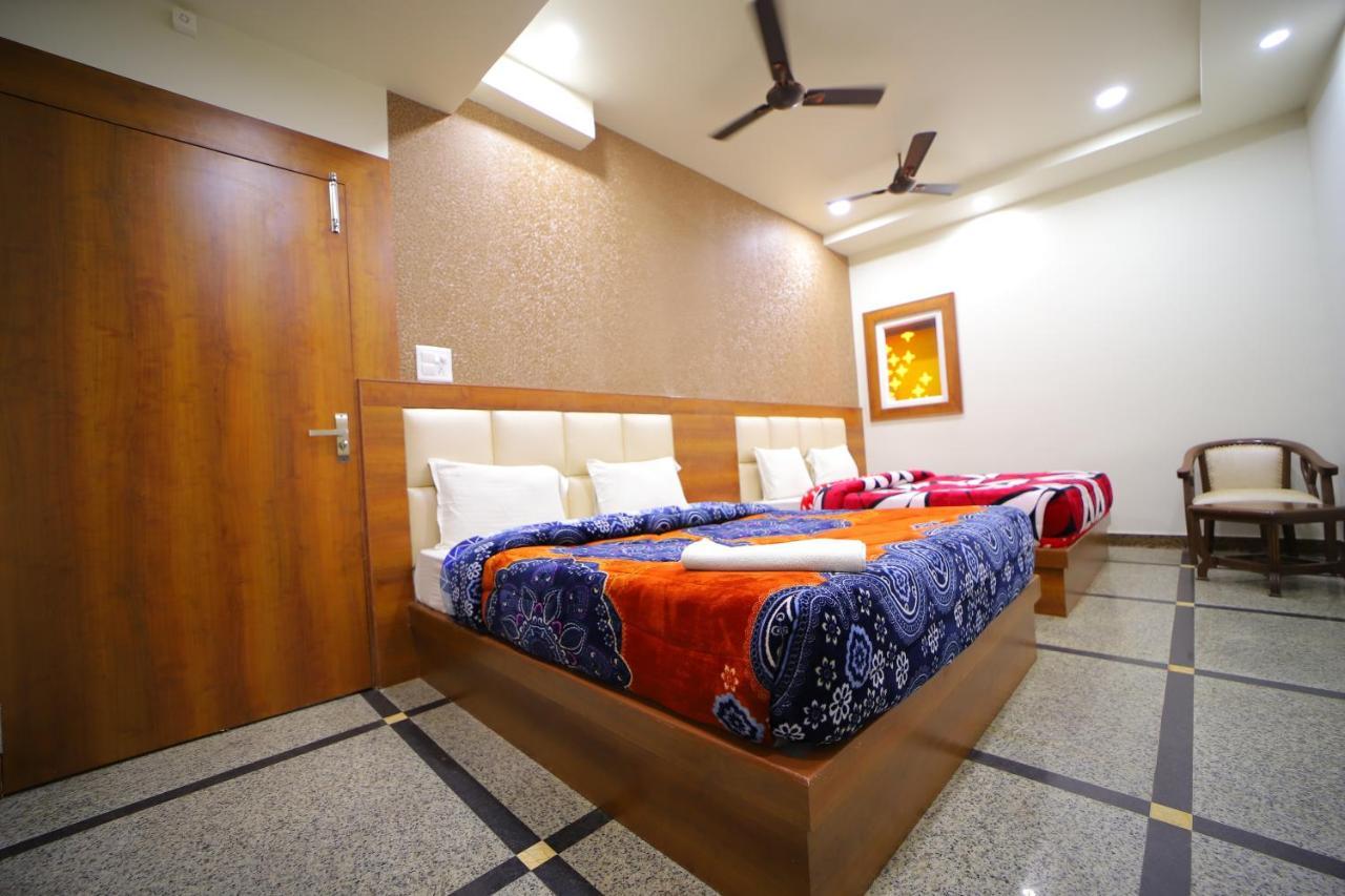 Hotel Royal Phoenix Agra  Exterior foto