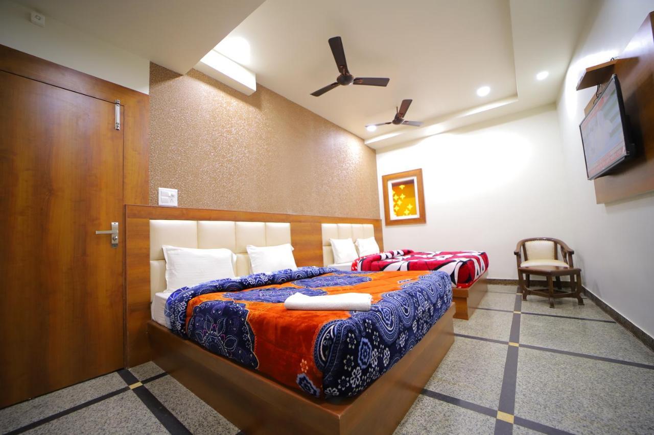 Hotel Royal Phoenix Agra  Exterior foto