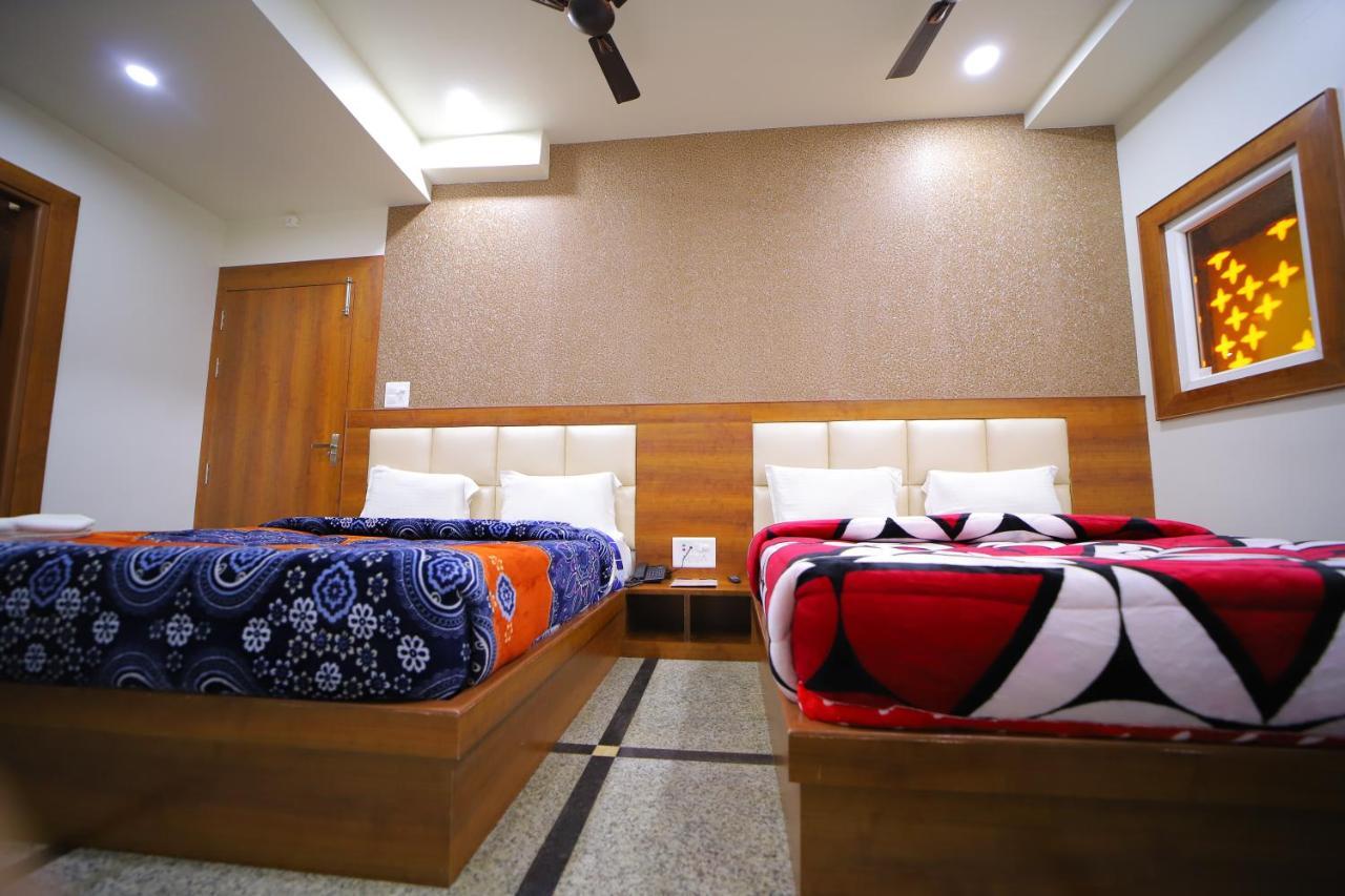 Hotel Royal Phoenix Agra  Exterior foto
