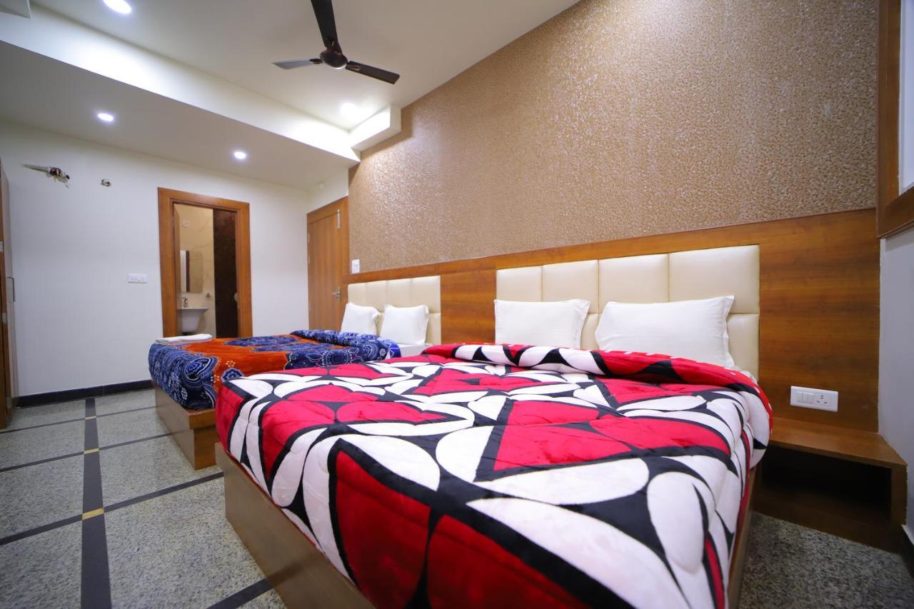 Hotel Royal Phoenix Agra  Exterior foto